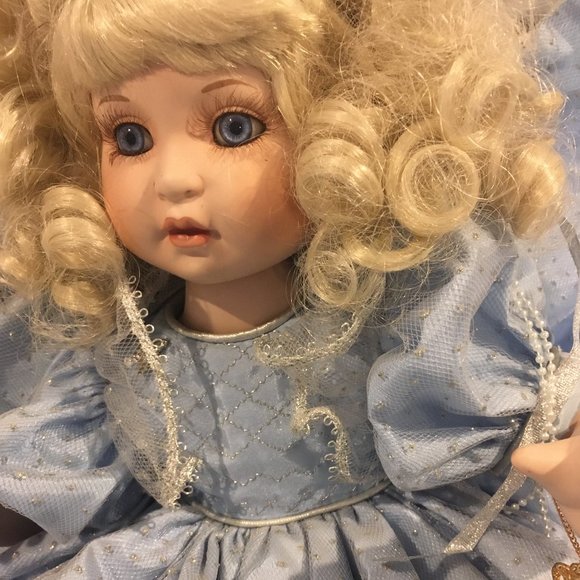 Vintage Marie Osmond Millennial Angel Doll - Picture 14 of 14